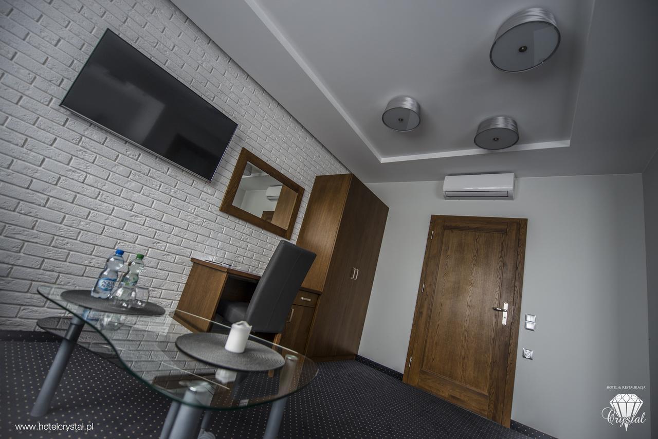 Hotel Crystal Janikowo Extérieur photo